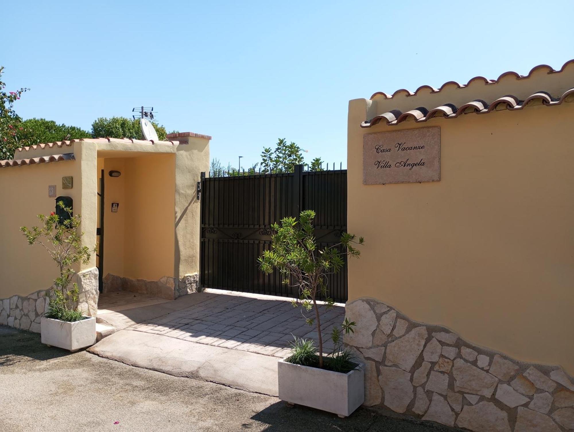 Fiumicino Aeroporto Casa Vacanze Iris Exterior foto
